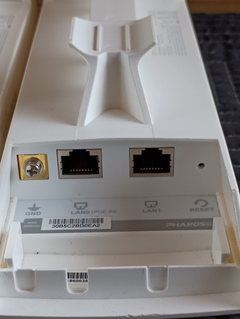TP-Link Outdoor CPE Access Point - Picture 9 of 13